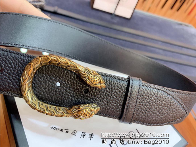 GUCCI古馳 官網新款 原單品質 自然荔枝紋 復古雙虎頭U字型酒神扣 男士皮帶  xfp1073